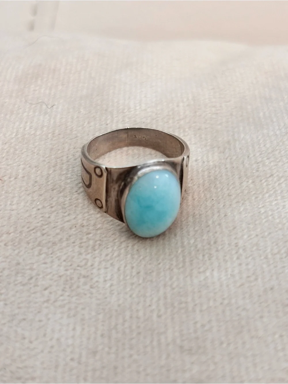 Vintage 925 Sterling Silver & Genuine Turquoise Statement Ring